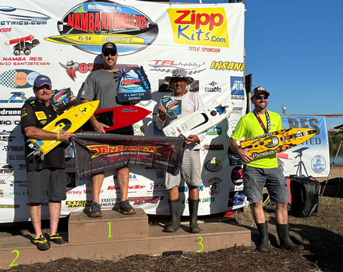 The Top 3 Finishers in P Limited Mono